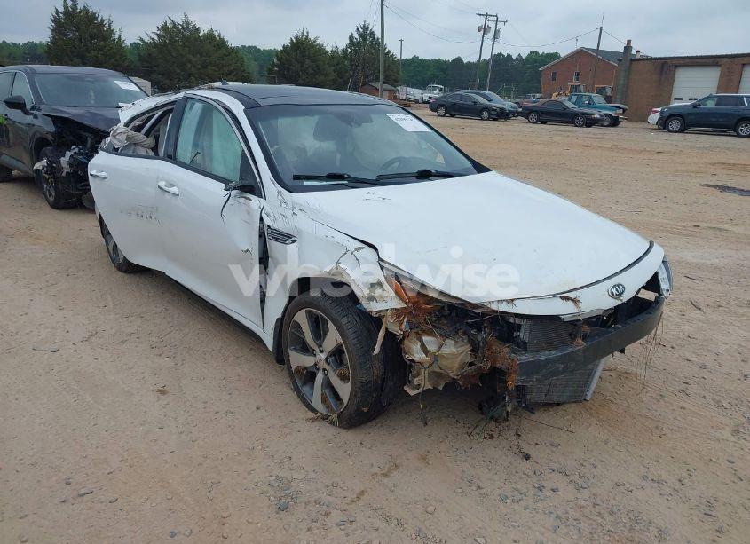 2019 Kia Optima S (VIN 5XXGT4L3XKG366276) main photo