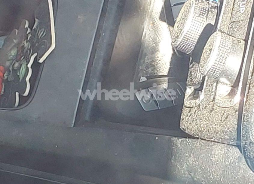 Photo 11 of 2019 Kia Optima S (VIN 5XXGT4L3XKG366276)