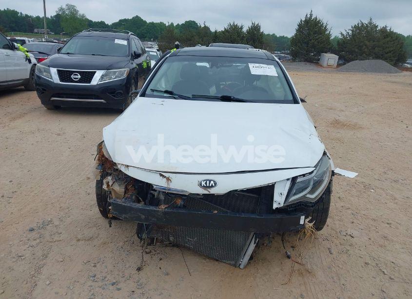 Photo 12 of 2019 Kia Optima S (VIN 5XXGT4L3XKG366276)