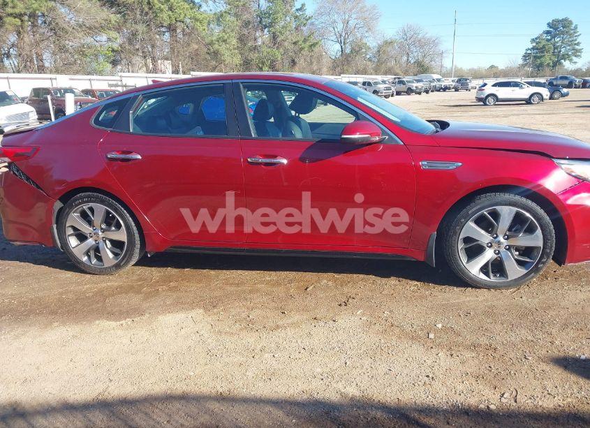 Photo 14 of 2019 Kia Optima S (VIN 5XXGT4L3XKG366522)