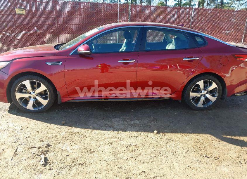 Photo 15 of 2019 Kia Optima S (VIN 5XXGT4L3XKG366522)