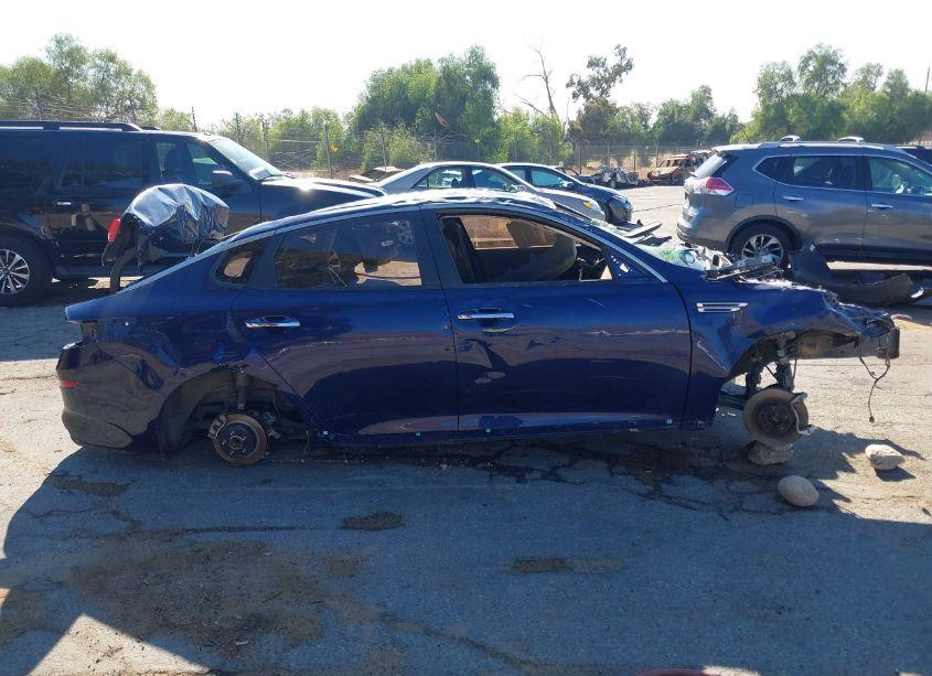 Photo 12 of 2019 Kia Optima LX (VIN 5XXGT4L3XKG371168)