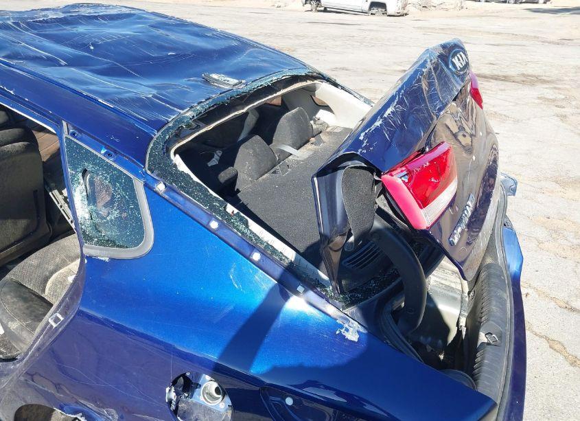 Photo 6 of 2019 Kia Optima LX (VIN 5XXGT4L3XKG371168)