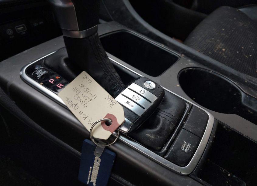 Photo 11 of 2019 Kia Optima S (VIN 5XXGT4L3XKG375950)