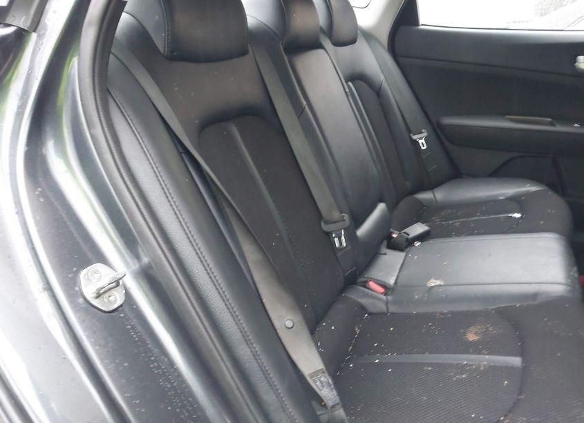 Photo 8 of 2019 Kia Optima S (VIN 5XXGT4L3XKG375950)