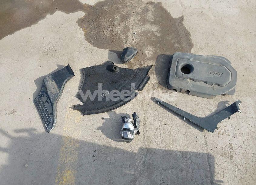 Photo 11 of 2019 Kia Optima LX (VIN 5XXGT4L3XKG376676)