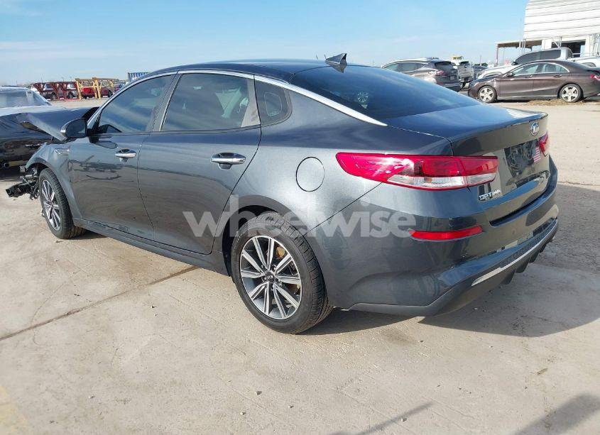 Photo 3 of 2019 Kia Optima LX (VIN 5XXGT4L3XKG376676)