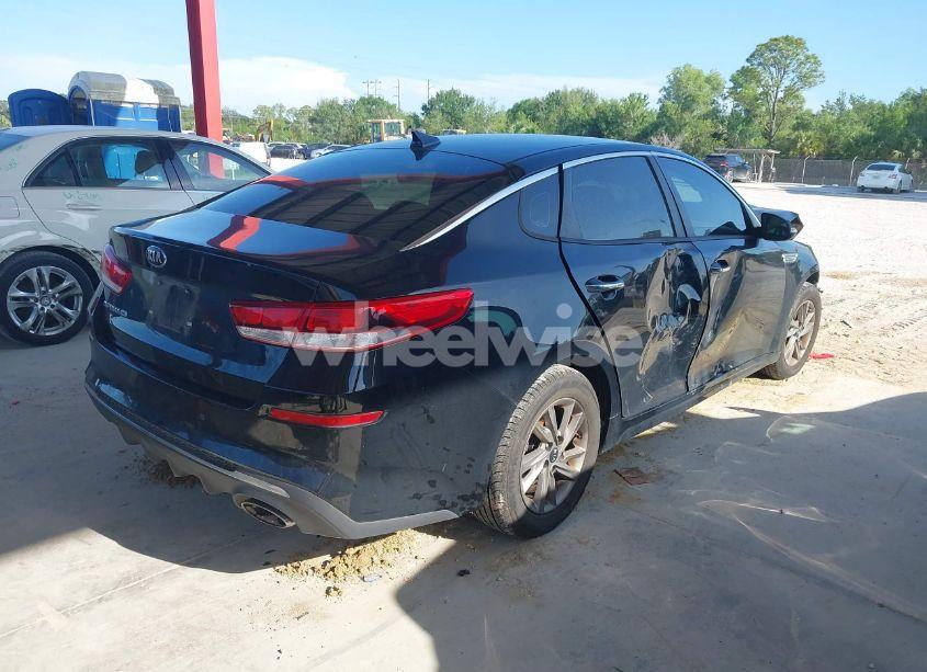 Photo 4 of 2020 Kia Optima LX (VIN 5XXGT4L3XLG388554)