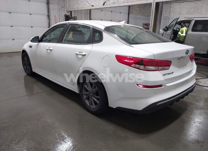 Photo 3 of 2020 Kia Optima LX (VIN 5XXGT4L3XLG391518)