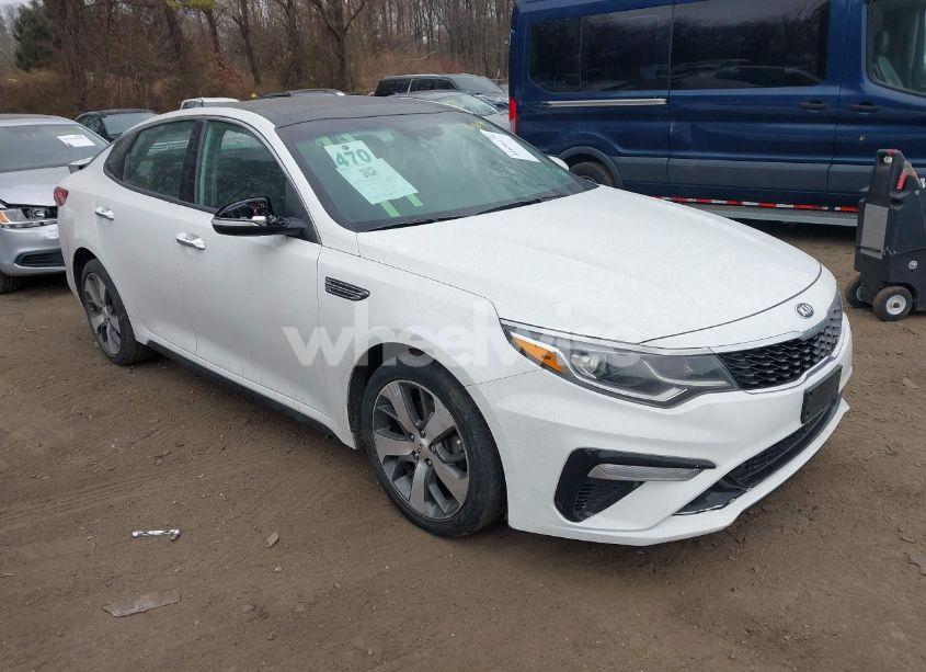 2020 Kia Optima S (VIN 5XXGT4L3XLG399313) main photo