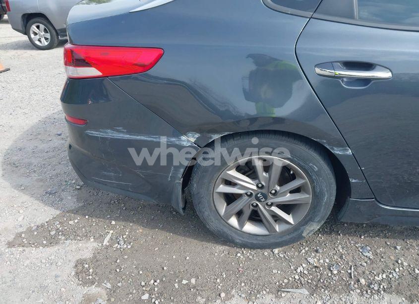 Photo 21 of 2020 Kia Optima LX (VIN 5XXGT4L3XLG399702)