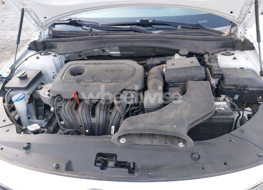 Photo 10 of 2020 Kia Optima LX (VIN 5XXGT4L3XLG404347)