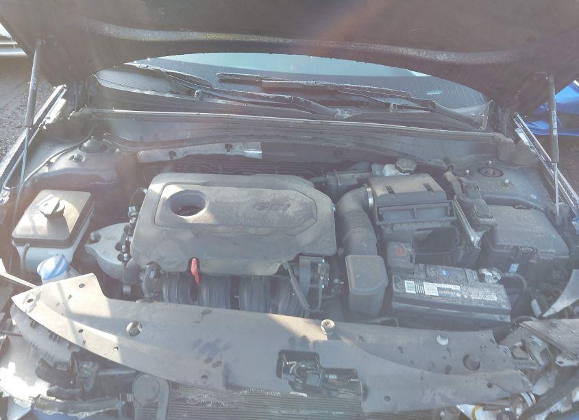 Photo 10 of 2020 Kia Optima S (VIN 5XXGT4L3XLG414540)