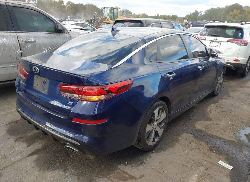 Photo 4 of 2020 Kia Optima S (VIN 5XXGT4L3XLG414540)