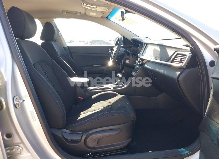 Photo 5 of 2020 Kia Optima LX (VIN 5XXGT4L3XLG423996)