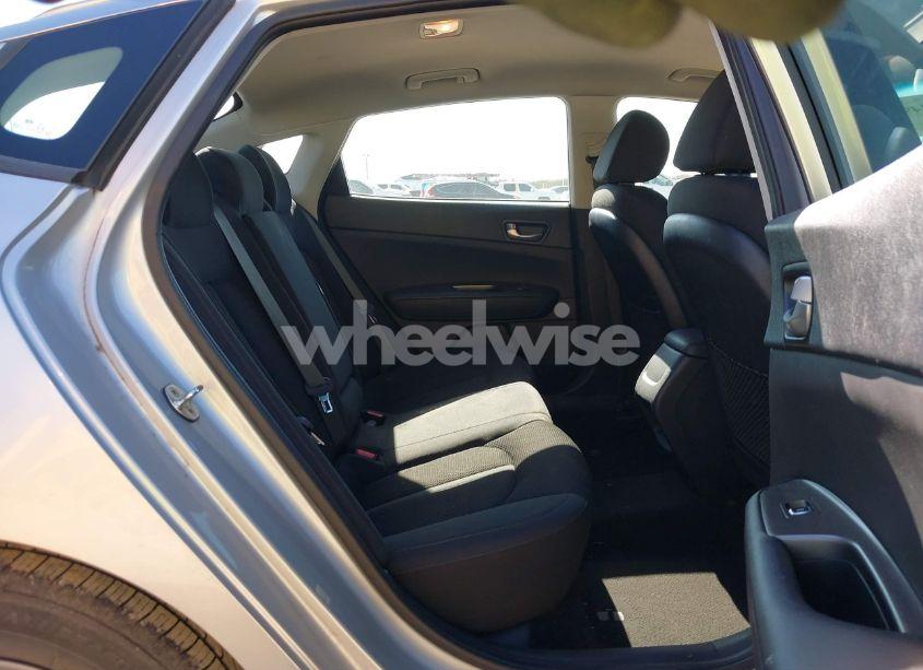 Photo 8 of 2020 Kia Optima LX (VIN 5XXGT4L3XLG423996)