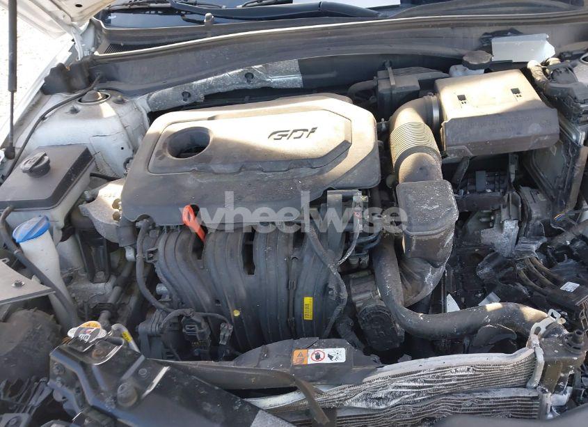 Photo 10 of 2020 Kia Optima LX (VIN 5XXGT4L3XLG424520)