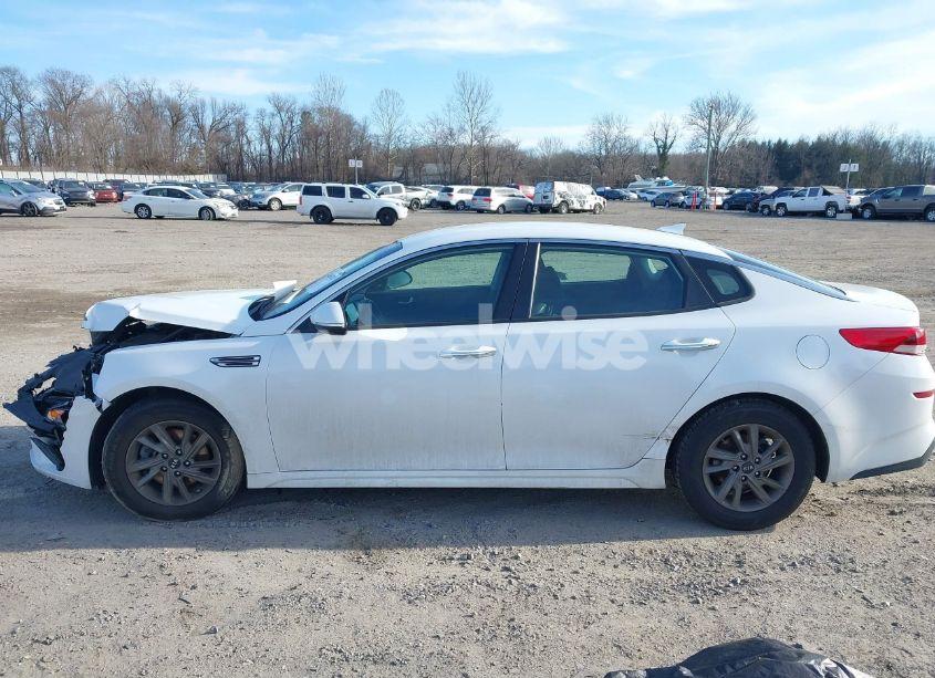 Photo 14 of 2020 Kia Optima LX (VIN 5XXGT4L3XLG424520)