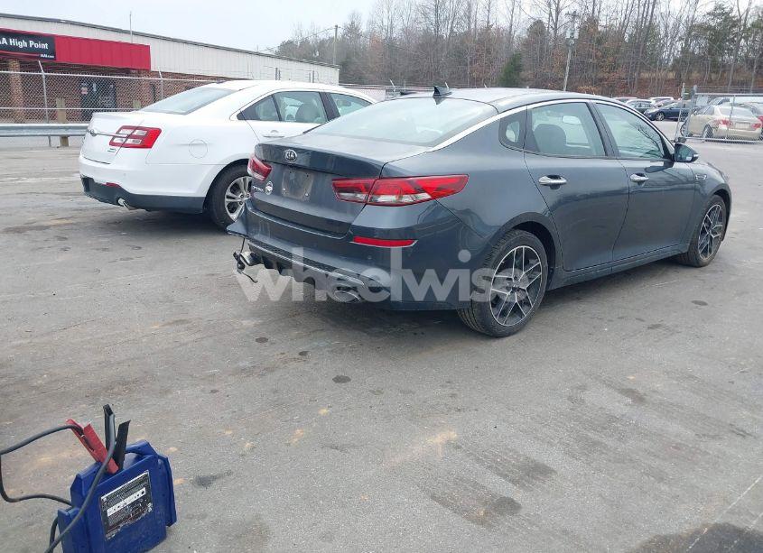 Photo 4 of 2020 Kia Optima SE (VIN 5XXGT4L3XLG426817)