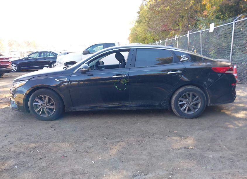 Photo 13 of 2020 Kia Optima LX (VIN 5XXGT4L3XLG431757)