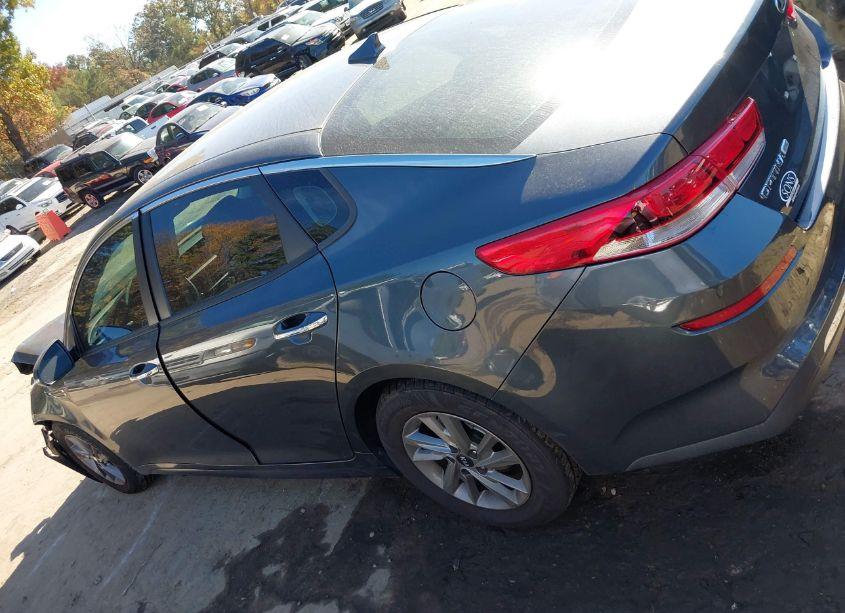 Photo 14 of 2020 Kia Optima LX (VIN 5XXGT4L3XLG433637)