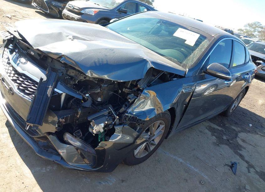 Photo 2 of 2020 Kia Optima LX (VIN 5XXGT4L3XLG433637)