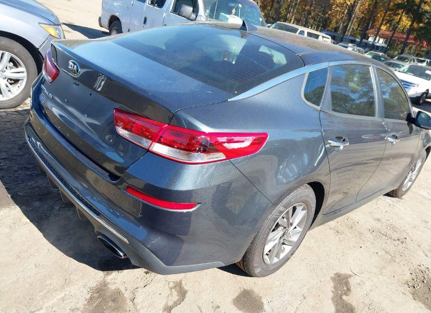 Photo 4 of 2020 Kia Optima LX (VIN 5XXGT4L3XLG433637)
