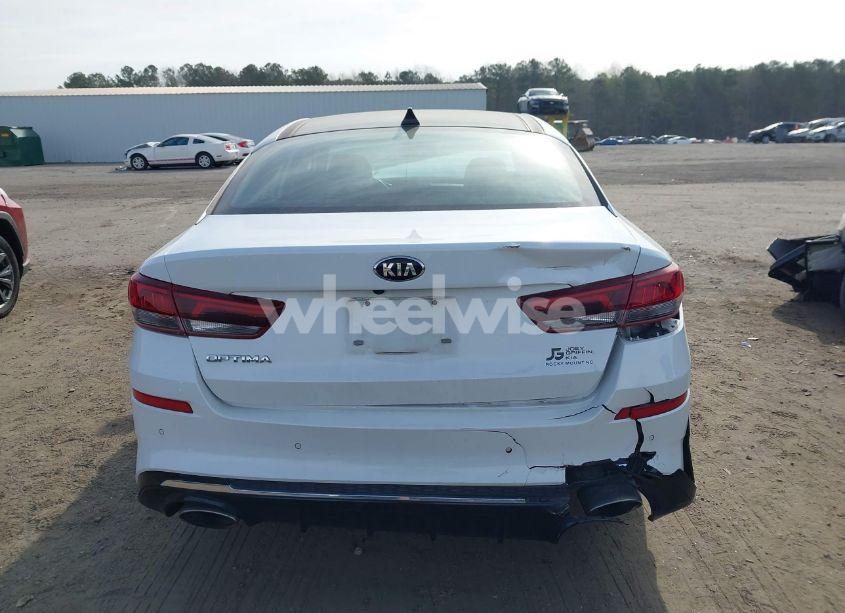 Photo 16 of 2020 Kia Optima SE (VIN 5XXGT4L3XLG440605)