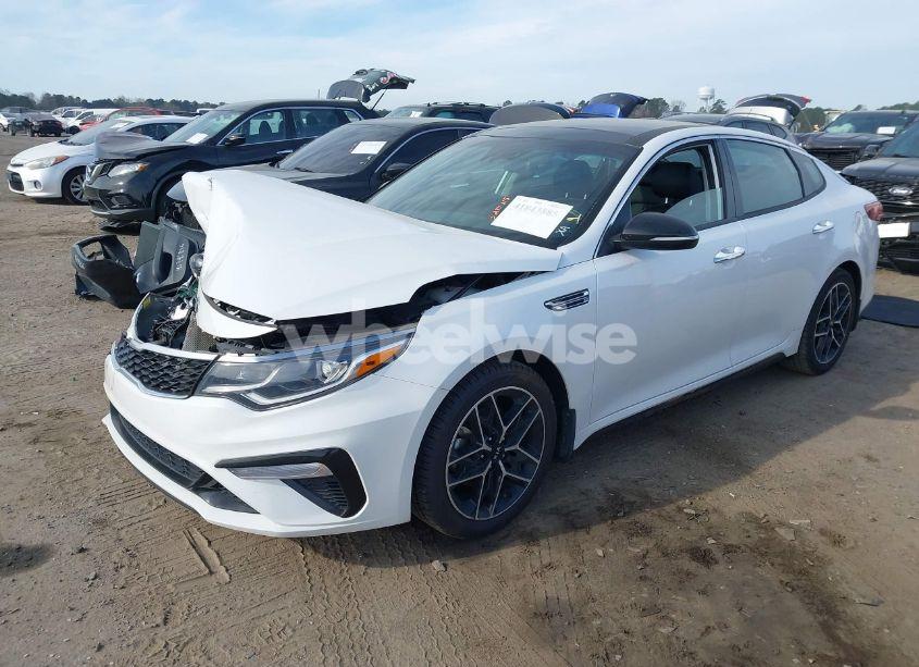 Photo 2 of 2020 Kia Optima SE (VIN 5XXGT4L3XLG440605)