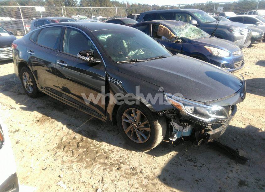 2020 Kia Optima LX (VIN 5XXGT4L3XLG444959) main photo