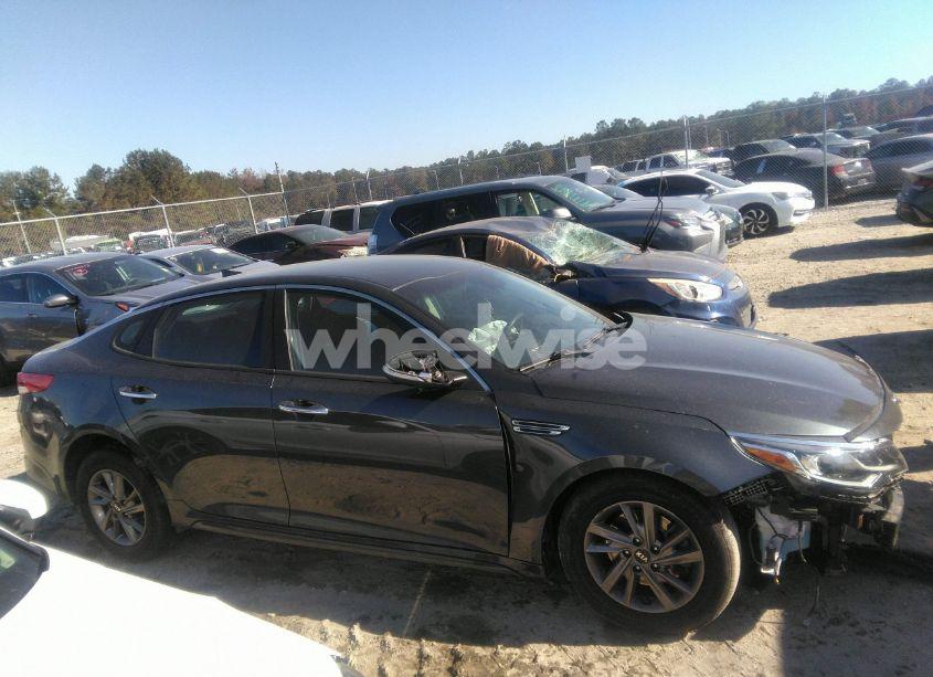 Photo 14 of 2020 Kia Optima LX (VIN 5XXGT4L3XLG444959)