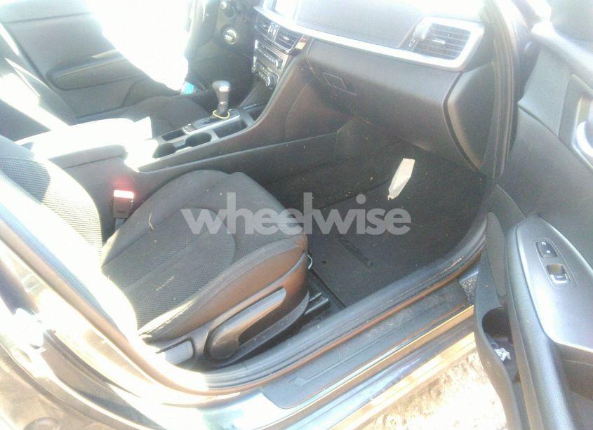 Photo 5 of 2020 Kia Optima LX (VIN 5XXGT4L3XLG444959)