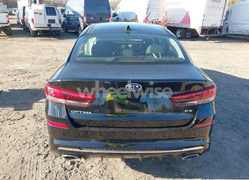 Photo 16 of 2019 Kia Optima EX (VIN 5XXGU4L10KG371014)