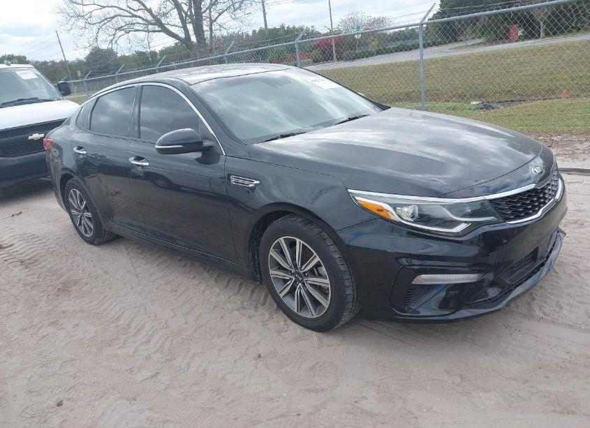 2020 Kia Optima EX (VIN 5XXGU4L10LG395038) main photo