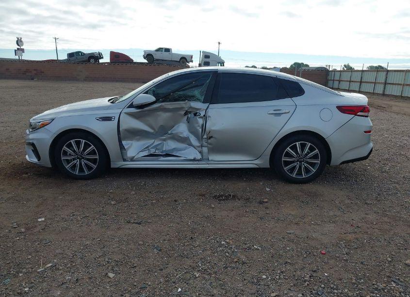 Photo 14 of 2019 Kia Optima EX (VIN 5XXGU4L11KG319200)