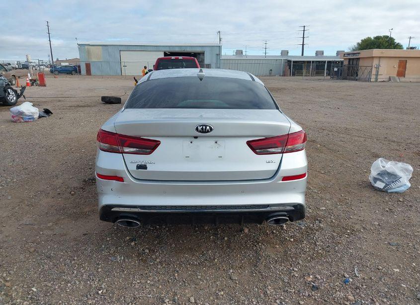 Photo 16 of 2019 Kia Optima EX (VIN 5XXGU4L11KG319200)