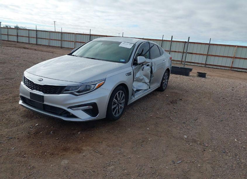 Photo 2 of 2019 Kia Optima EX (VIN 5XXGU4L11KG319200)