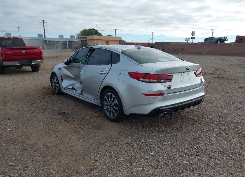 Photo 3 of 2019 Kia Optima EX (VIN 5XXGU4L11KG319200)