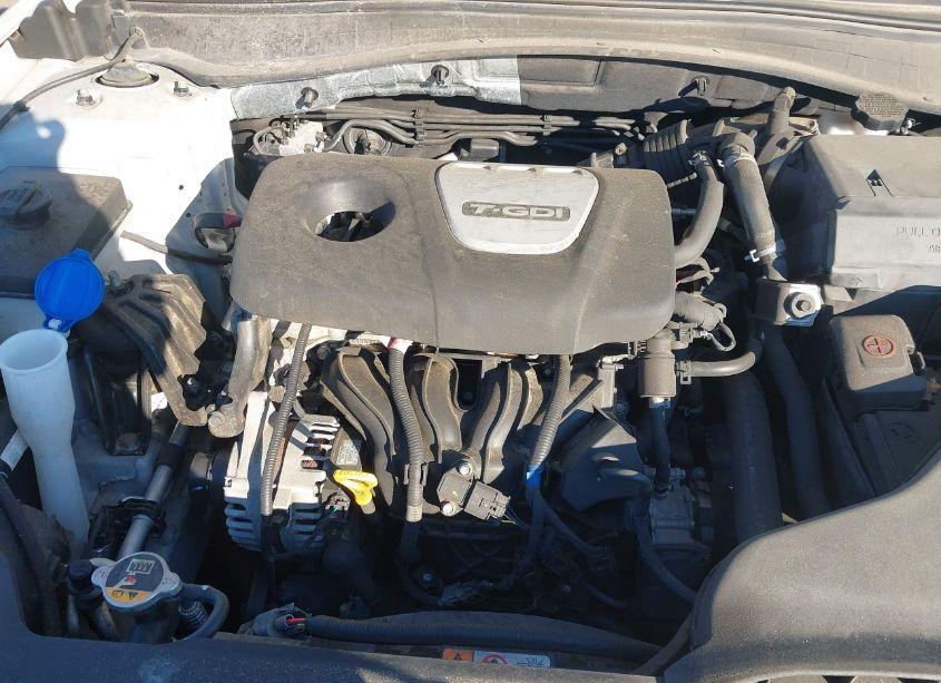 Photo 10 of 2019 Kia Optima EX (VIN 5XXGU4L12KG304818)