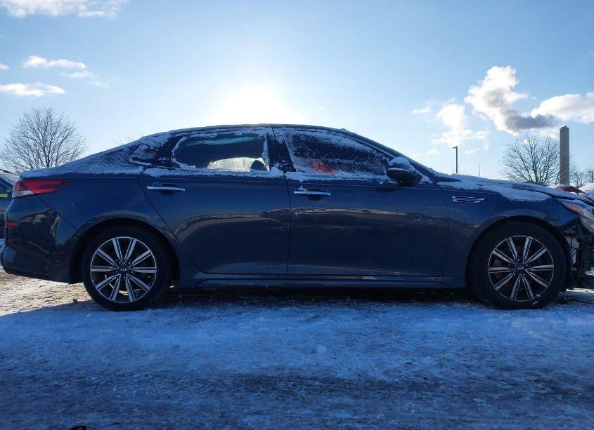 Photo 14 of 2019 Kia Optima EX (VIN 5XXGU4L12KG312336)