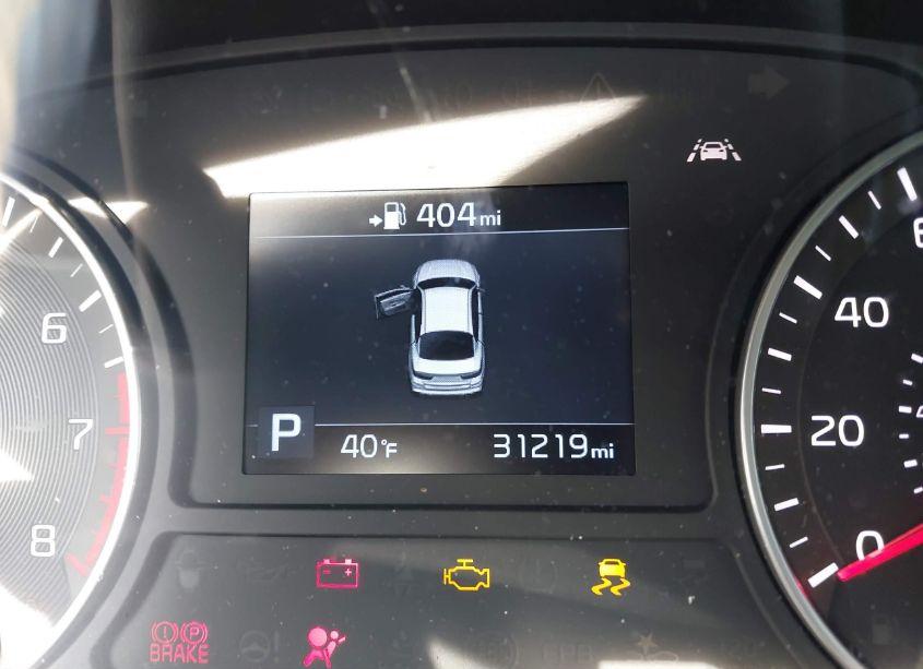 Photo 16 of 2019 Kia Optima EX (VIN 5XXGU4L14KG333107)