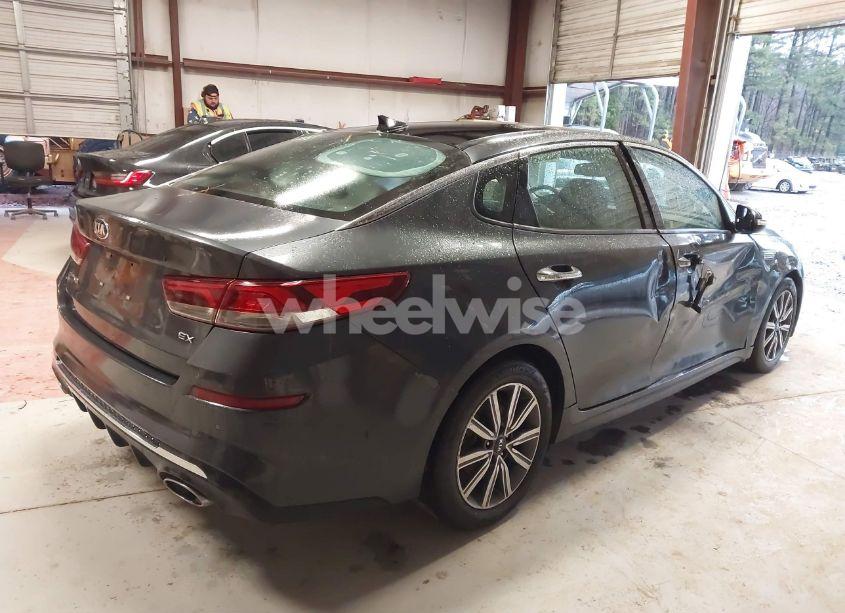 Photo 4 of 2019 Kia Optima EX (VIN 5XXGU4L15KG298304)