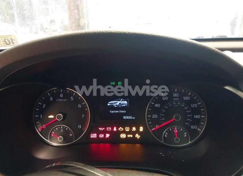 Photo 7 of 2019 Kia Optima EX (VIN 5XXGU4L15KG298304)