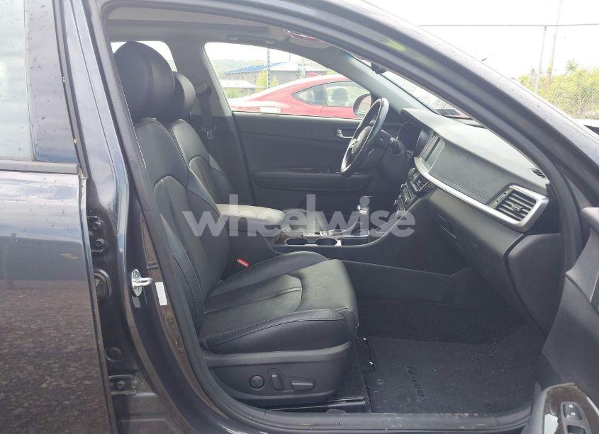 Photo 5 of 2019 Kia Optima EX (VIN 5XXGU4L15KG318728)