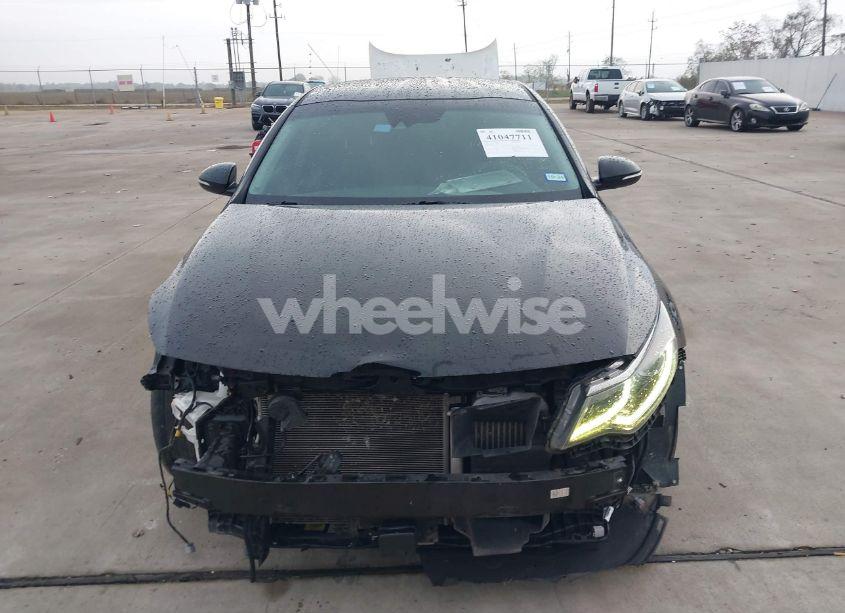 Photo 12 of 2019 Kia Optima EX (VIN 5XXGU4L16KG315076)