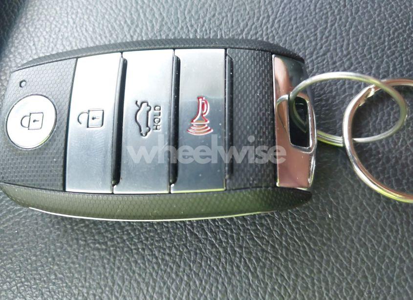 Photo 11 of 2020 Kia Optima EX PREMIUM (VIN 5XXGU4L17LG439987)