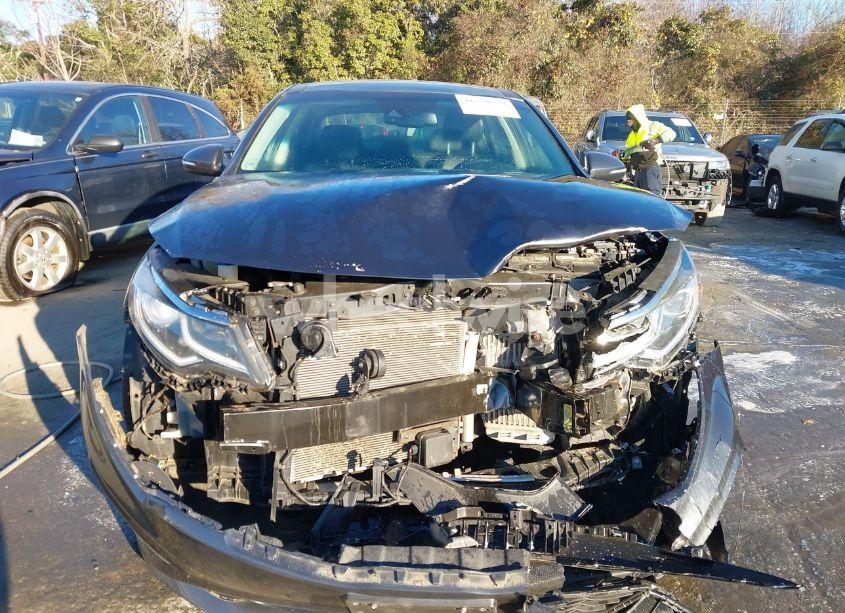 Photo 12 of 2019 Kia Optima EX (VIN 5XXGU4L18KG379815)