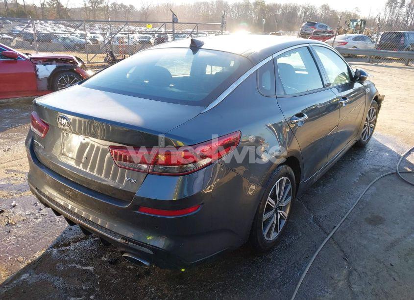Photo 4 of 2019 Kia Optima EX (VIN 5XXGU4L18KG379815)