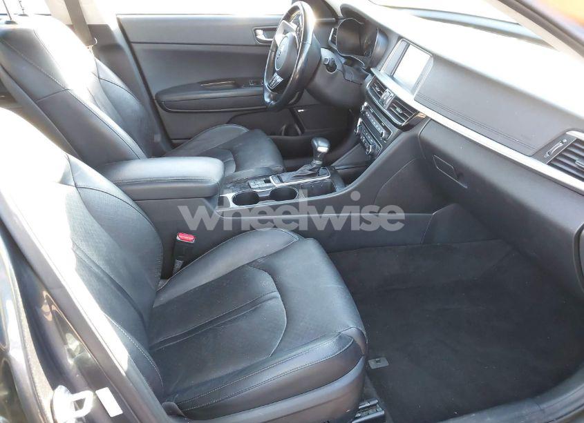 Photo 5 of 2019 Kia Optima EX (VIN 5XXGU4L18KG379815)