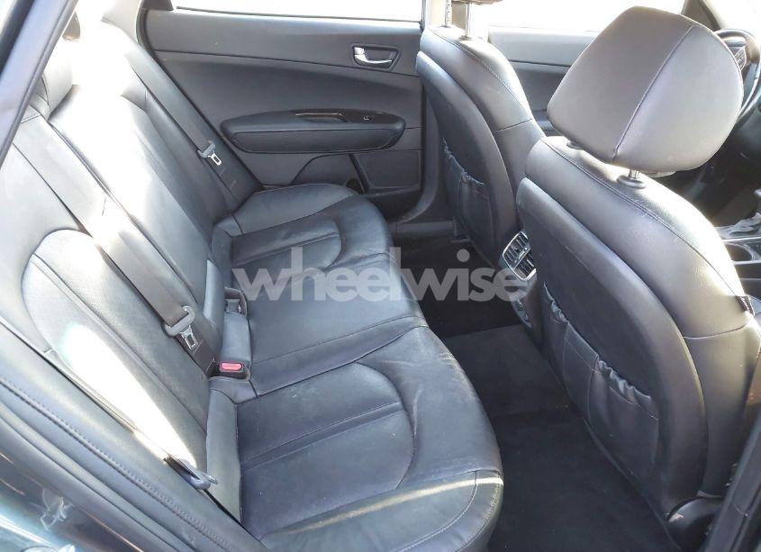 Photo 8 of 2019 Kia Optima EX (VIN 5XXGU4L18KG379815)